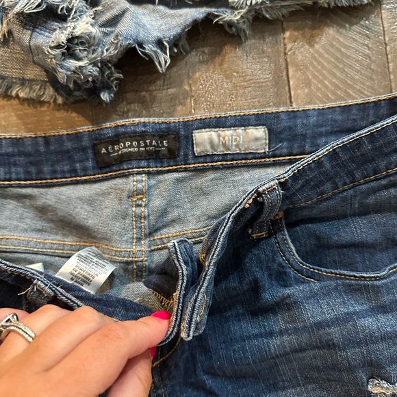 Lot of 3- Abercrombie & Fitch, Aero & AE Shorts - Picture 2 of 5